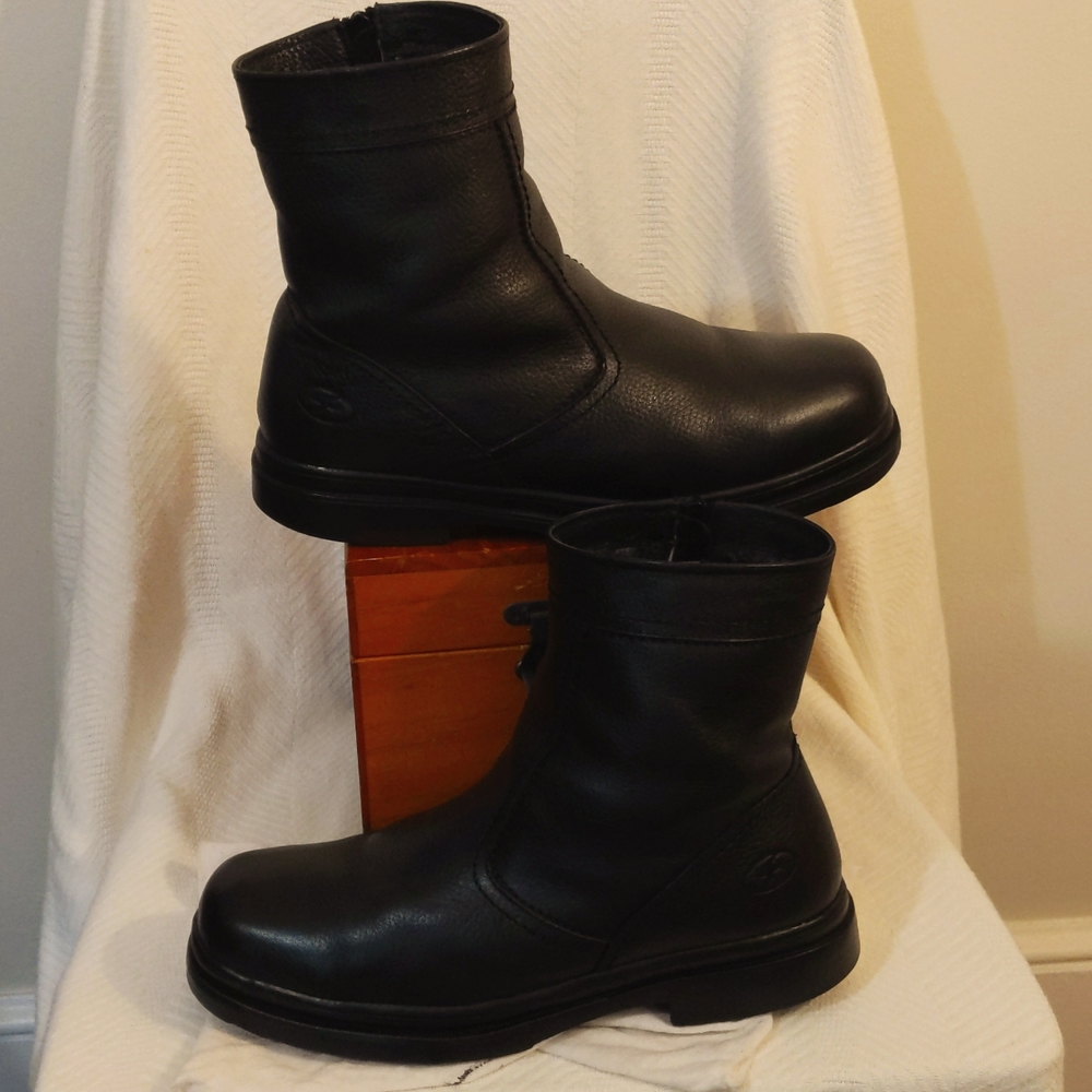 Florsheim shearling lined zipper closure dress boots size 11